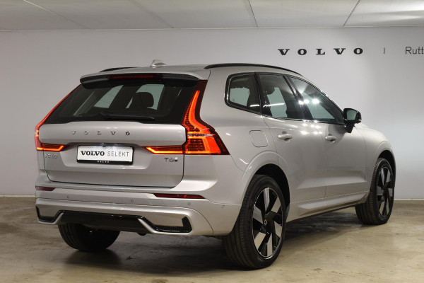 Volvo XC60 T6 350PK Automaat AWD Ultra Dark / Navigatie / 360 Camera / Head Up-Display / Panorama Dak / LM Velgen / Trekhaak Volvo XC60 T6 350PK Automaat AWD Ultra Dark / Navigatie / 360 Camera / Head Up-Display / Panorama Dak / LM Velgen / Trekhaak