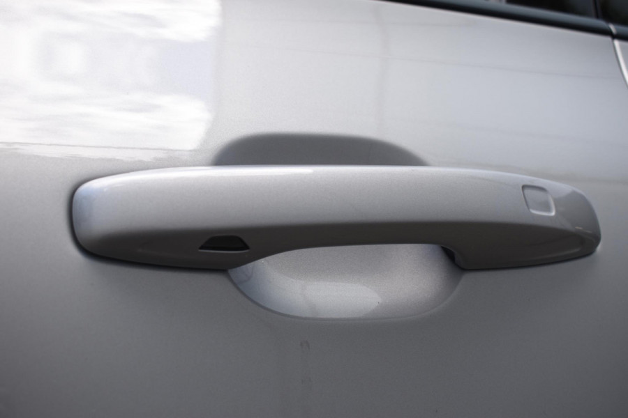 Volvo XC60 T6 350PK Automaat AWD Ultra Dark / Navigatie / 360 Camera / Head Up-Display / Panorama Dak / LM Velgen / Trekhaak Volvo XC60 T6 350PK Automaat AWD Ultra Dark / Navigatie / 360 Camera / Head Up-Display / Panorama Dak / LM Velgen / Trekhaak