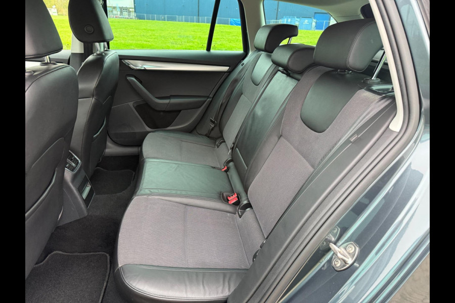 Škoda Octavia Combi 1.0 TSI Greentech Ambition Business Škoda Octavia Combi 1.0 TSI Greentech Ambition Business