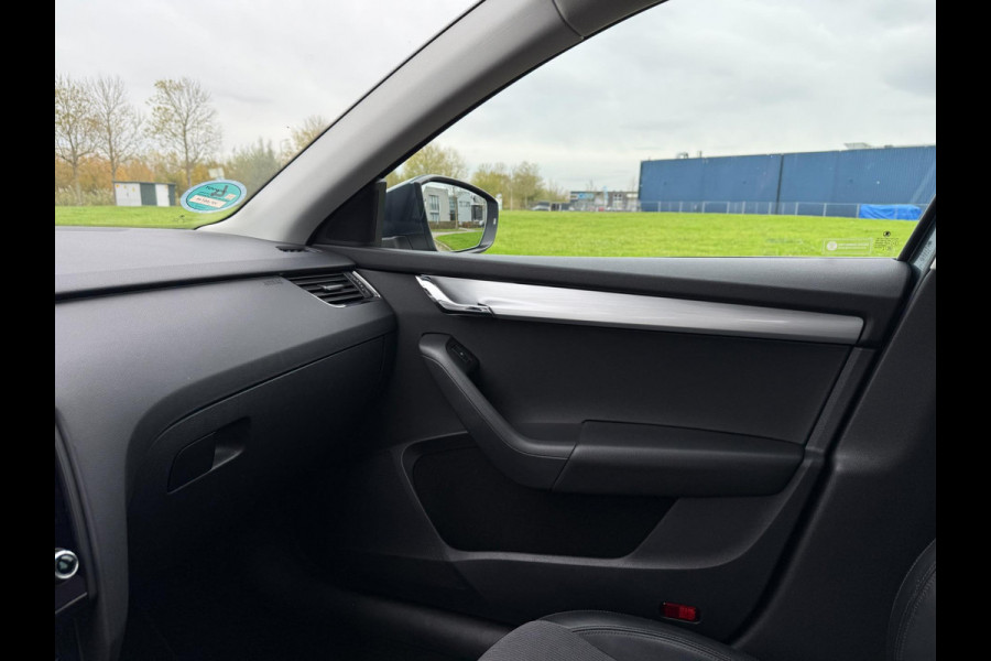 Škoda Octavia Combi 1.0 TSI Greentech Ambition Business Škoda Octavia Combi 1.0 TSI Greentech Ambition Business