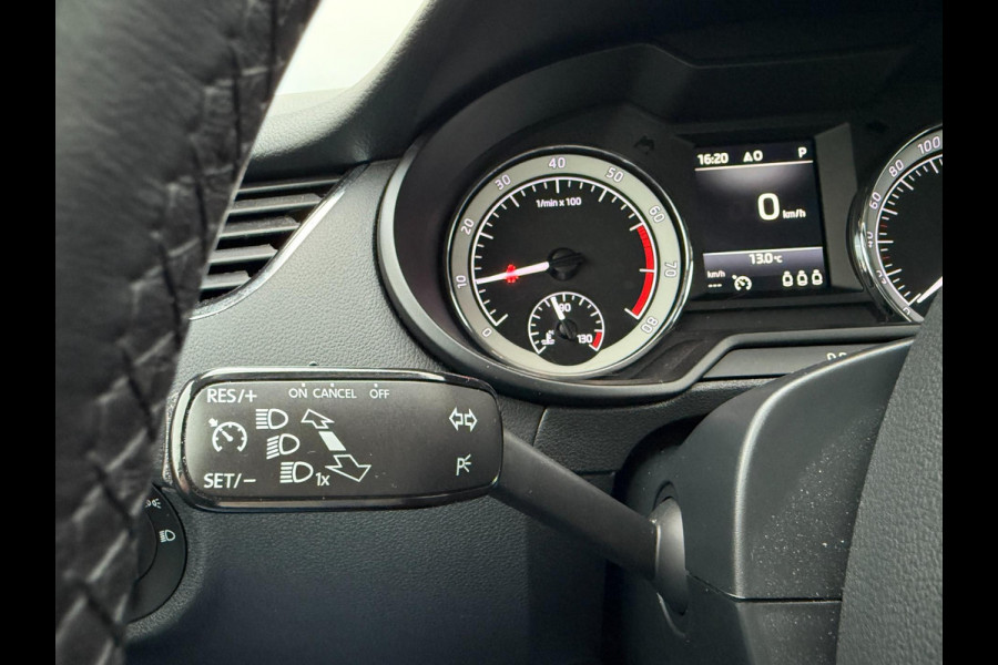 Škoda Octavia Combi 1.0 TSI Greentech Ambition Business Škoda Octavia Combi 1.0 TSI Greentech Ambition Business