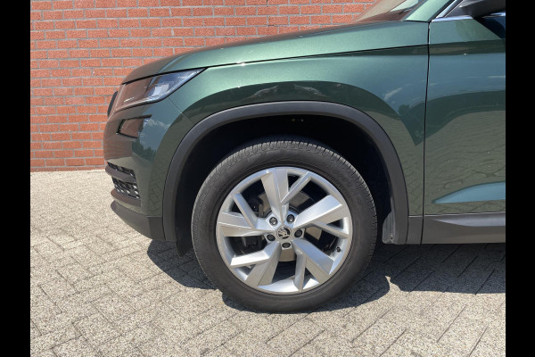 Škoda Kodiaq 1.5 TSI 150pk DSG Style 7p. | Navigatie | Apple Carplay/Android Auto | Adaptive Cruise Control | Parkeersensor achter | Stoel- en stuurverwarming | Ledverlichting | Getinte ramen | Climate Control Škoda Kodiaq 1.5 TSI 150pk DSG Style 7p. | Navigatie | Apple Carplay/Android Auto | Adaptive Cruise Control | Parkeersensor achter | Stoel- en stuurverwarming | Ledverlichting | Getinte ramen | Climate Control