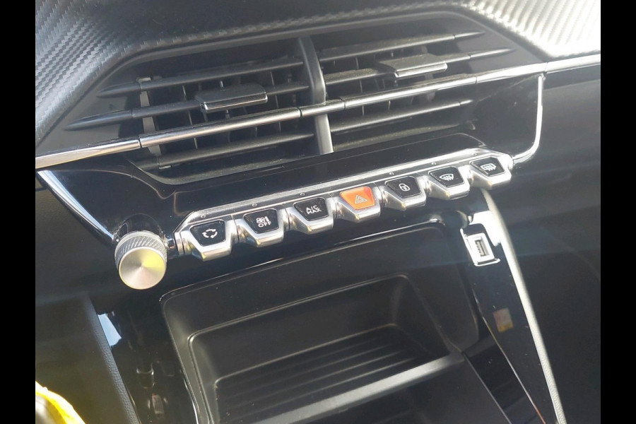 Peugeot 2008 1.2 PureTech Active Pack