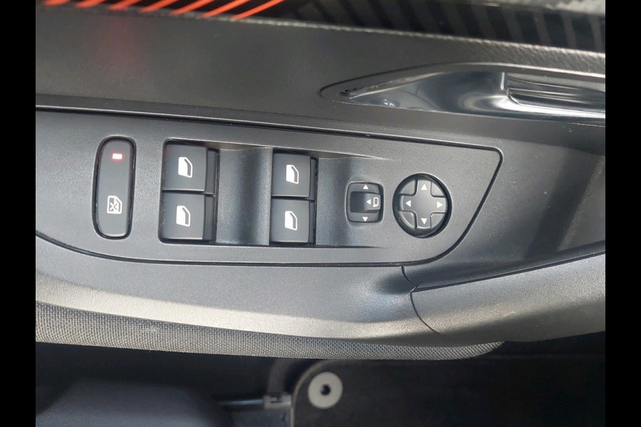 Peugeot 2008 1.2 PureTech Active Pack