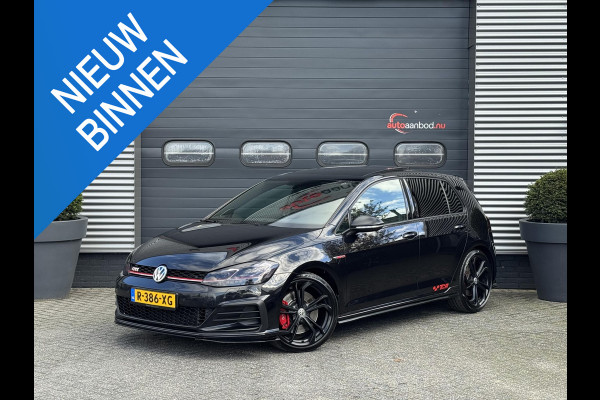 Volkswagen Golf 2.0 TSI GTI TCR | Panoramadak | Camera | Dynaudio | Adaptive Cruise Control | Navigatie | Volkswagen Golf 2.0 TSI GTI TCR | Panoramadak | Camera | Dynaudio | Adaptive Cruise Control | Navigatie |