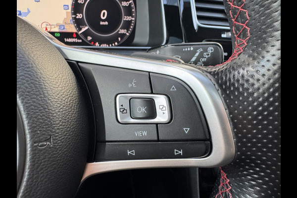 Volkswagen Golf 2.0 TSI GTI TCR | Panoramadak | Camera | Dynaudio | Adaptive Cruise Control | Navigatie | Volkswagen Golf 2.0 TSI GTI TCR | Panoramadak | Camera | Dynaudio | Adaptive Cruise Control | Navigatie |