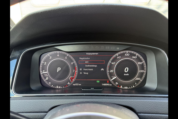 Volkswagen Golf 2.0 TSI GTI TCR | Panoramadak | Camera | Dynaudio | Adaptive Cruise Control | Navigatie | Volkswagen Golf 2.0 TSI GTI TCR | Panoramadak | Camera | Dynaudio | Adaptive Cruise Control | Navigatie |