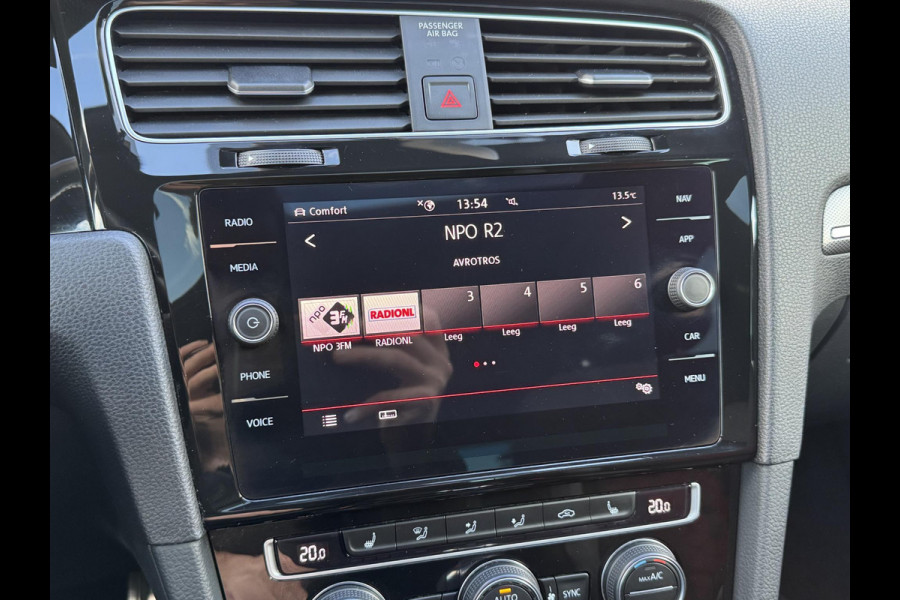 Volkswagen Golf 2.0 TSI GTI TCR | Panoramadak | Camera | Dynaudio | Adaptive Cruise Control | Navigatie | Volkswagen Golf 2.0 TSI GTI TCR | Panoramadak | Camera | Dynaudio | Adaptive Cruise Control | Navigatie |