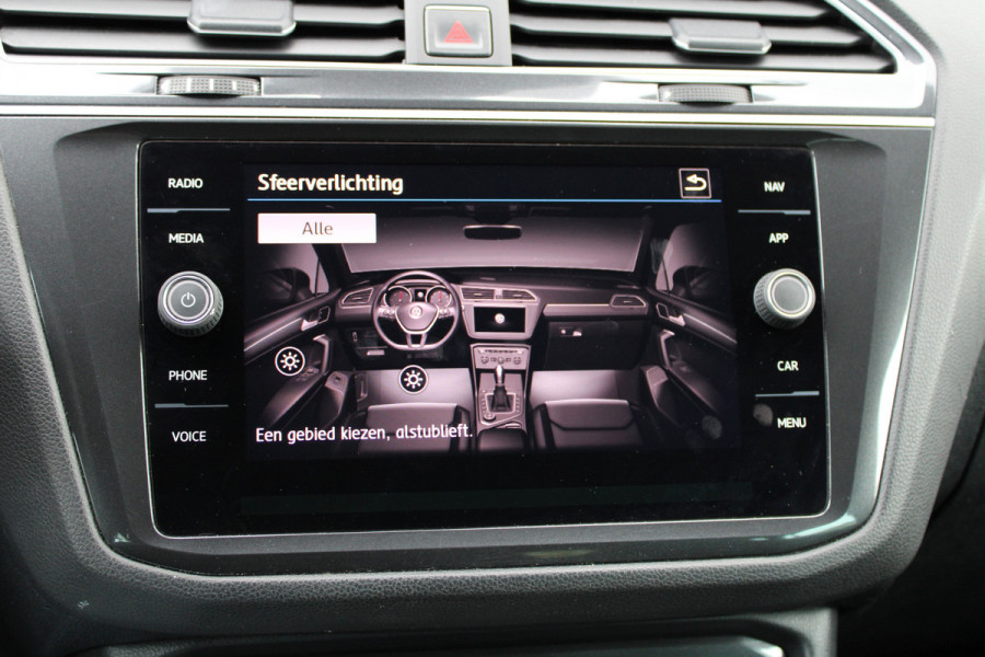 Volkswagen Tiguan 1.4 TSI ACT Comfortline Business | NAP! | R-LINE | DYNAUDIO | STOELVERWARMING | ELEK.TREKHAAK | Volkswagen Tiguan 1.4 TSI ACT Comfortline Business | NAP! | R-LINE | DYNAUDIO | STOELVERWARMING | ELEK.TREKHAAK |