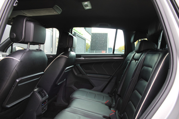 Volkswagen Tiguan 1.4 TSI ACT Comfortline Business | NAP! | R-LINE | DYNAUDIO | STOELVERWARMING | ELEK.TREKHAAK | Volkswagen Tiguan 1.4 TSI ACT Comfortline Business | NAP! | R-LINE | DYNAUDIO | STOELVERWARMING | ELEK.TREKHAAK |