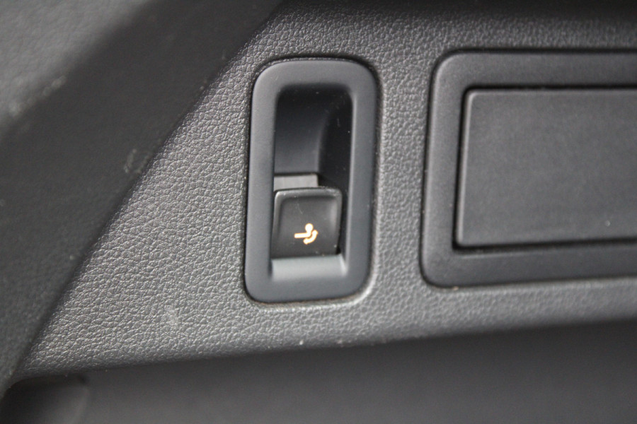 Volkswagen Tiguan 1.4 TSI ACT Comfortline Business | NAP! | R-LINE | DYNAUDIO | STOELVERWARMING | ELEK.TREKHAAK | Volkswagen Tiguan 1.4 TSI ACT Comfortline Business | NAP! | R-LINE | DYNAUDIO | STOELVERWARMING | ELEK.TREKHAAK |