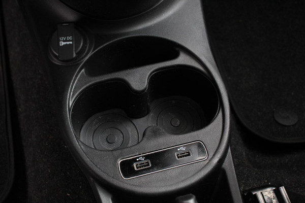 Fiat 500 1.0 Hybrid Star | Panoramadak | Parkeersensoren Achter | Lederen Bekleding | 16 Inch Lichtmetalen Velgen | Climatronic | Fiat 500 1.0 Hybrid Star | Panoramadak | Parkeersensoren Achter | Lederen Bekleding | 16 Inch Lichtmetalen Velgen | Climatronic |