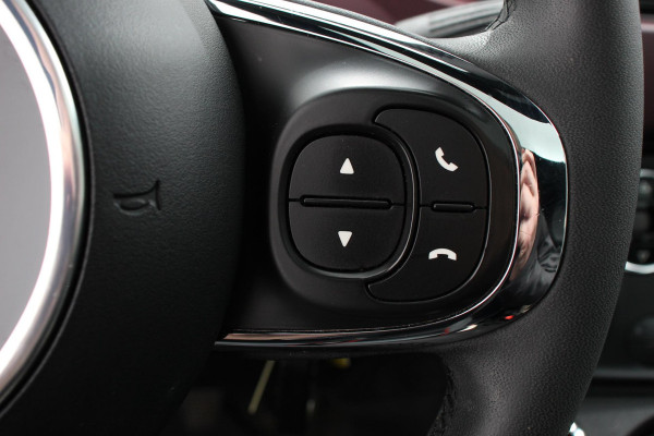 Fiat 500 1.0 Hybrid Star | Panoramadak | Parkeersensoren Achter | Lederen Bekleding | 16 Inch Lichtmetalen Velgen | Climatronic | Fiat 500 1.0 Hybrid Star | Panoramadak | Parkeersensoren Achter | Lederen Bekleding | 16 Inch Lichtmetalen Velgen | Climatronic |