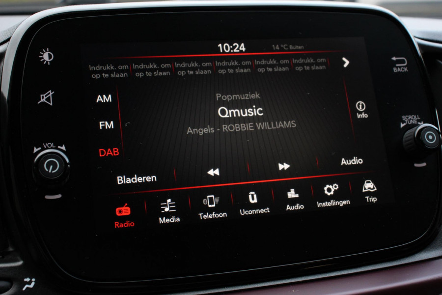 Fiat 500 1.0 Hybrid Star | Panoramadak | Parkeersensoren Achter | Lederen Bekleding | 16 Inch Lichtmetalen Velgen | Climatronic | Fiat 500 1.0 Hybrid Star | Panoramadak | Parkeersensoren Achter | Lederen Bekleding | 16 Inch Lichtmetalen Velgen | Climatronic |