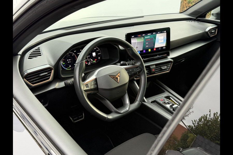 CUPRA Leon Sportstourer 1.4 e-Hybrid Business | CarPlay | Cruise | LED | DAB+ | Keyless | Sfeerverlichting | 18 inch