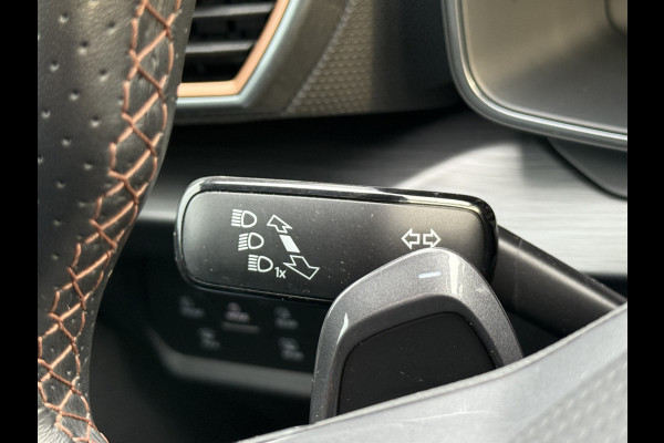 CUPRA Leon Sportstourer 1.4 e-Hybrid Business | CarPlay | Cruise | LED | DAB+ | Keyless | Sfeerverlichting | 18 inch