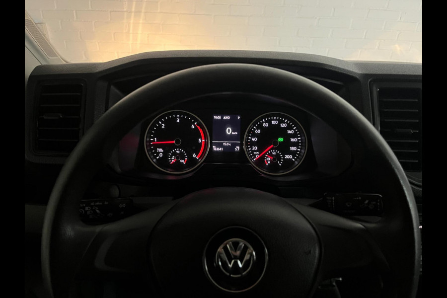 Volkswagen Crafter Automaat DSG Servicewagen 35 2.0 TDI euro6 140PK L3H2 (oude L2H1) Highline 3Persoons, SORTIMO, RIJKLAARPRIJS Volkswagen Crafter Automaat DSG Servicewagen 35 2.0 TDI euro6 140PK L3H2 (oude L2H1) Highline 3Persoons, SORTIMO, RIJKLAARPRIJS