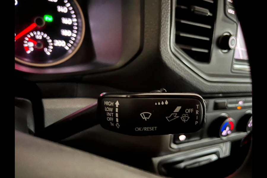 Volkswagen Crafter Automaat DSG Servicewagen 35 2.0 TDI euro6 140PK L3H2 (oude L2H1) Highline 3Persoons, SORTIMO, RIJKLAARPRIJS Volkswagen Crafter Automaat DSG Servicewagen 35 2.0 TDI euro6 140PK L3H2 (oude L2H1) Highline 3Persoons, SORTIMO, RIJKLAARPRIJS