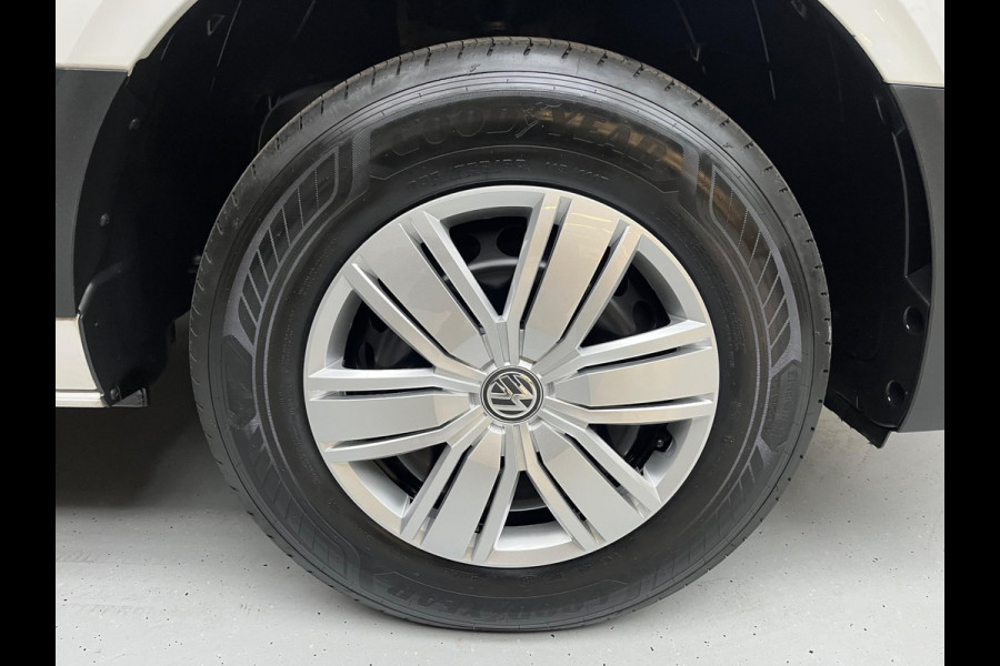 Volkswagen Crafter Automaat DSG Servicewagen 35 2.0 TDI euro6 140PK L3H2 (oude L2H1) Highline 3Persoons, SORTIMO, RIJKLAARPRIJS Volkswagen Crafter Automaat DSG Servicewagen 35 2.0 TDI euro6 140PK L3H2 (oude L2H1) Highline 3Persoons, SORTIMO, RIJKLAARPRIJS
