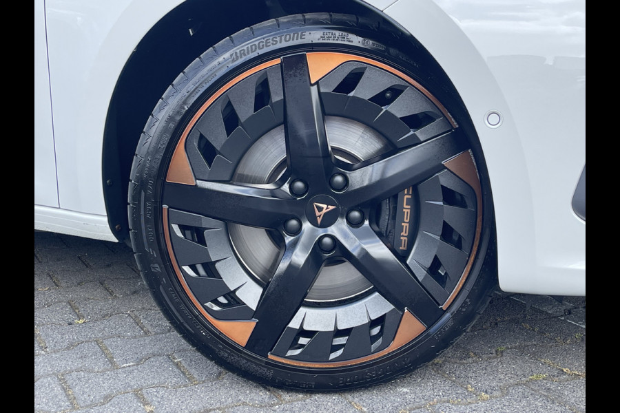 CUPRA Leon Sportstourer 1.4 e-Hybrid VZ Performance | Pano | Camera | CarPlay | ACC | LED | Keyless | 19 inch