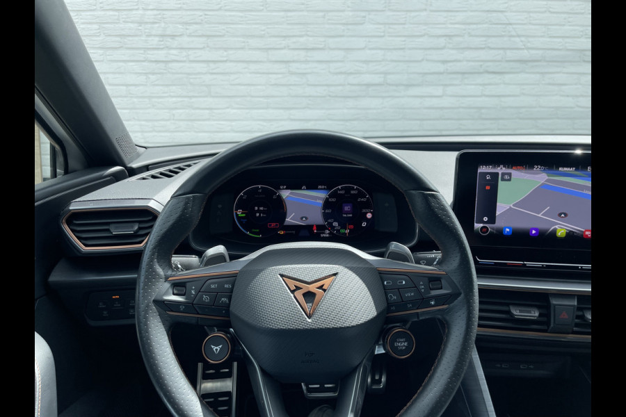 CUPRA Leon Sportstourer 1.4 e-Hybrid VZ Performance | Pano | Camera | CarPlay | ACC | LED | Keyless | 19 inch