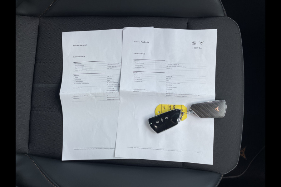 CUPRA Leon Sportstourer 1.4 e-Hybrid VZ Performance | Pano | Camera | CarPlay | ACC | LED | Keyless | 19 inch