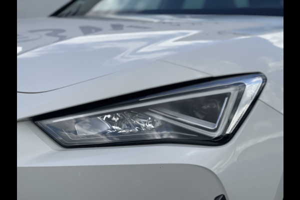 CUPRA Leon Sportstourer 1.4 e-Hybrid VZ Performance | Pano | Camera | CarPlay | ACC | LED | Keyless | 19 inch