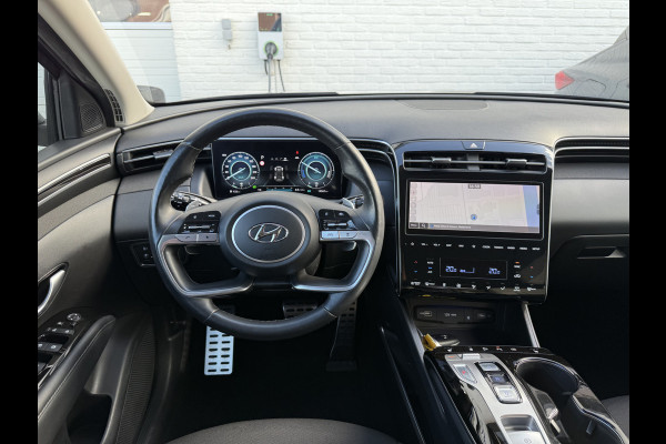 Hyundai Tucson 1.6 T-GDI PHEV Comfort Smart 4WD | Trekhaak | Pano | Camera | ACC | Keyless | LED | 19 inch Hyundai Tucson 1.6 T-GDI PHEV Comfort Smart 4WD | Trekhaak | Pano | Camera | ACC | Keyless | LED | 19 inch