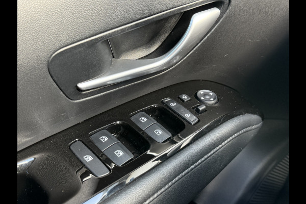 Hyundai Tucson 1.6 T-GDI PHEV Comfort Smart 4WD | Trekhaak | Pano | Camera | ACC | Keyless | LED | 19 inch Hyundai Tucson 1.6 T-GDI PHEV Comfort Smart 4WD | Trekhaak | Pano | Camera | ACC | Keyless | LED | 19 inch