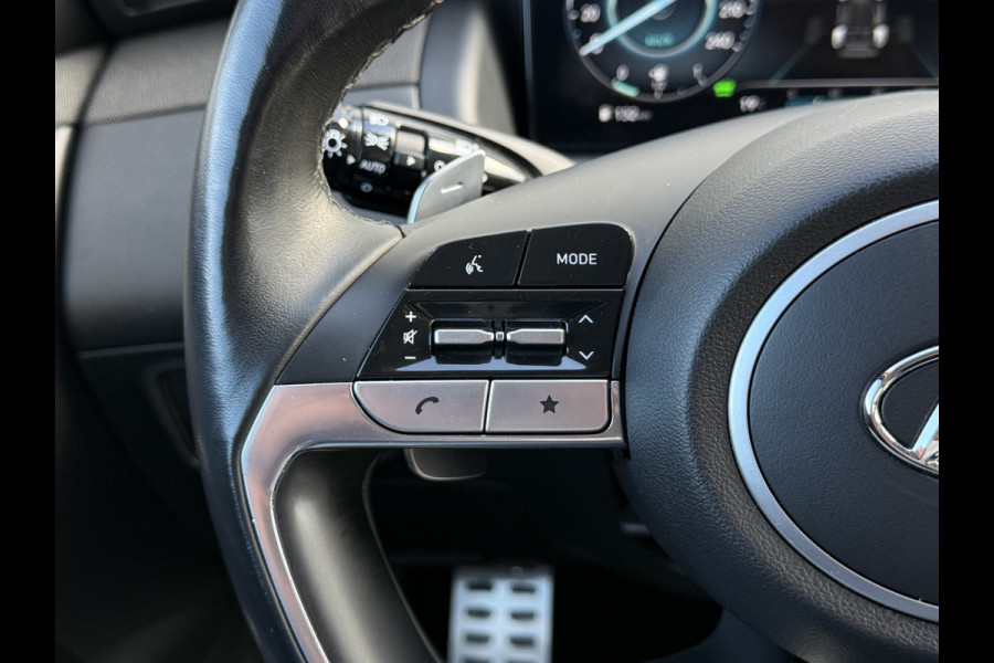 Hyundai Tucson 1.6 T-GDI PHEV Comfort Smart 4WD | Trekhaak | Pano | Camera | ACC | Keyless | LED | 19 inch Hyundai Tucson 1.6 T-GDI PHEV Comfort Smart 4WD | Trekhaak | Pano | Camera | ACC | Keyless | LED | 19 inch