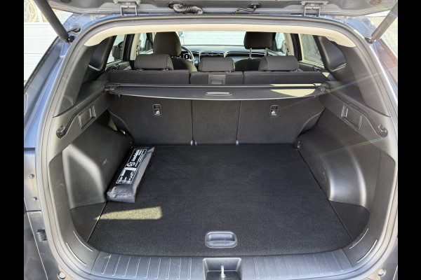 Hyundai Tucson 1.6 T-GDI PHEV Comfort Smart 4WD | Trekhaak | Pano | Camera | ACC | Keyless | LED | 19 inch Hyundai Tucson 1.6 T-GDI PHEV Comfort Smart 4WD | Trekhaak | Pano | Camera | ACC | Keyless | LED | 19 inch