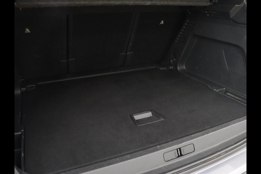 Citroën C5 Aircross 1.6 PureTech Business Plus | Stoelverwarming | 360 Camera | Adaptive cruise | Carplay | Full LED | 19'' Citroën C5 Aircross 1.6 PureTech Business Plus | Stoelverwarming | 360 Camera | Adaptive cruise | Carplay | Full LED | 19''