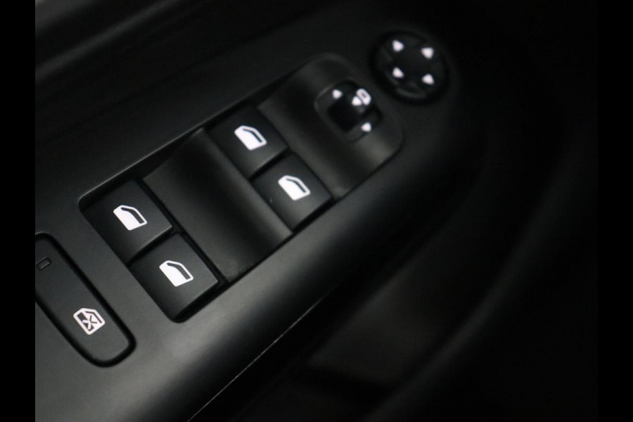 Citroën C5 Aircross 1.6 PureTech Business Plus | Stoelverwarming | 360 Camera | Adaptive cruise | Carplay | Full LED | 19'' Citroën C5 Aircross 1.6 PureTech Business Plus | Stoelverwarming | 360 Camera | Adaptive cruise | Carplay | Full LED | 19''