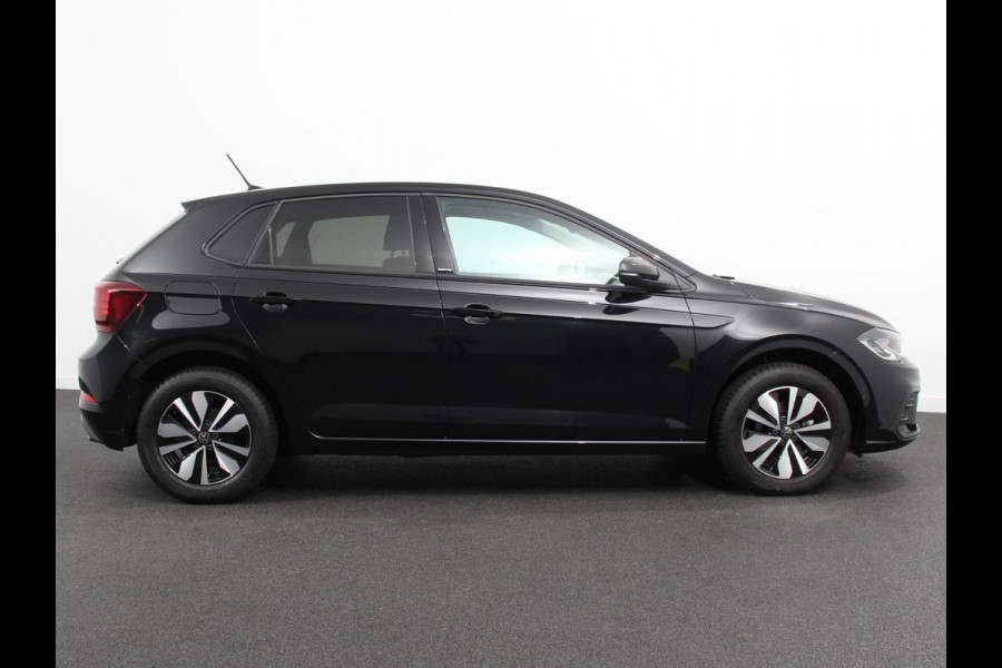 Volkswagen Polo 1.0 TSI Move | Navigatie | App Connect / Android Auto / Apple Carplay | Climate Control | Parkeer sensoren | Lichtmetalen Velgen | Dab | Digitale Cockpit Volkswagen Polo 1.0 TSI Move | Navigatie | App Connect / Android Auto / Apple Carplay | Climate Control | Parkeer sensoren | Lichtmetalen Velgen | Dab | Digitale Cockpit