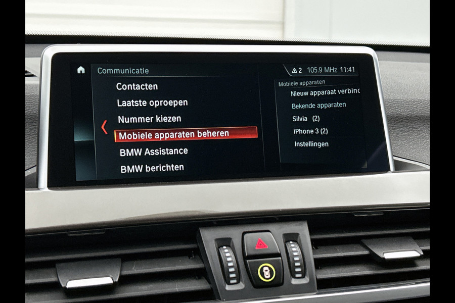 BMW X1 SDrive18i High Executive Edition Automaat (GROOT-NAVIGATIE, CAMERA, STOELVERWARMING, ELEKT. STOELEN, SFEERVERLICHTING)