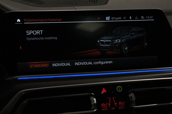 BMW X5 xDrive45e 394pk High Executive M-Sport PHEV 6 cilinder Panoramisch schuif-kantel dak Harman Kardon Head up display Lederen bekleding Electrische verstelling comfort stoelen BMW X5 xDrive45e 394pk High Executive M-Sport PHEV 6 cilinder Panoramisch schuif-kantel dak Harman Kardon Head up display Lederen bekleding Electrische verstelling comfort stoelen