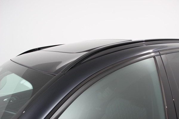 BMW X5 xDrive45e 394pk High Executive M-Sport PHEV 6 cilinder Panoramisch schuif-kantel dak Harman Kardon Head up display Lederen bekleding Electrische verstelling comfort stoelen BMW X5 xDrive45e 394pk High Executive M-Sport PHEV 6 cilinder Panoramisch schuif-kantel dak Harman Kardon Head up display Lederen bekleding Electrische verstelling comfort stoelen