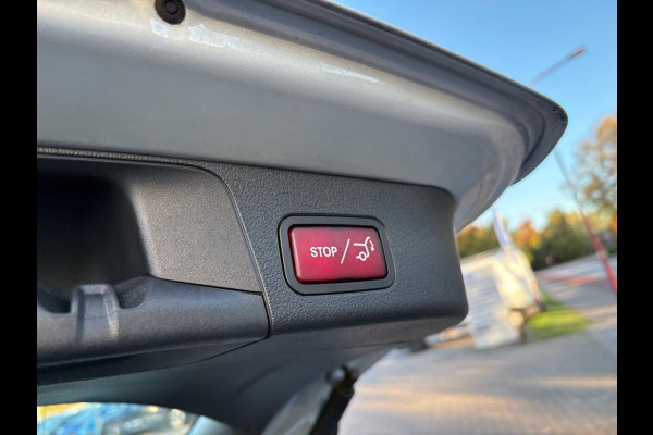 Mercedes-Benz Glb 200 Business Solution Luxury 163pk | Leer | Stoelverwarming | Camera | Elek. Kofferklep | Eerste eigenaar | Mercedes-Benz Glb 200 Business Solution Luxury 163pk | Leer | Stoelverwarming | Camera | Elek. Kofferklep | Eerste eigenaar |