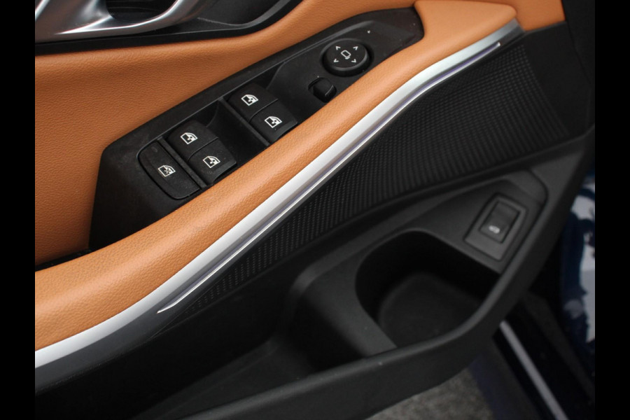 BMW 3 Serie Touring 318i High Executive Edition Demo ! Leder Navigatie Apple Carplay/Android Auto Camera Parkeersensoren Virtual Cockpit Stoelverwarming Cruise Control Ledverlichting Getinte ramen Climate Control BMW 3 Serie Touring 318i High Executive Edition Demo ! Leder Navigatie Apple Carplay/Android Auto Camera Parkeersensoren Virtual Cockpit Stoelverwarming Cruise Control Ledverlichting Getinte ramen Climate Control