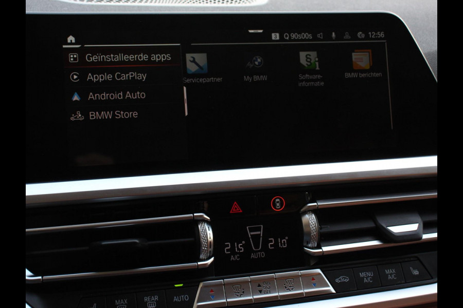 BMW 3 Serie Touring 318i High Executive Edition Demo ! Leder Navigatie Apple Carplay/Android Auto Camera Parkeersensoren Virtual Cockpit Stoelverwarming Cruise Control Ledverlichting Getinte ramen Climate Control BMW 3 Serie Touring 318i High Executive Edition Demo ! Leder Navigatie Apple Carplay/Android Auto Camera Parkeersensoren Virtual Cockpit Stoelverwarming Cruise Control Ledverlichting Getinte ramen Climate Control