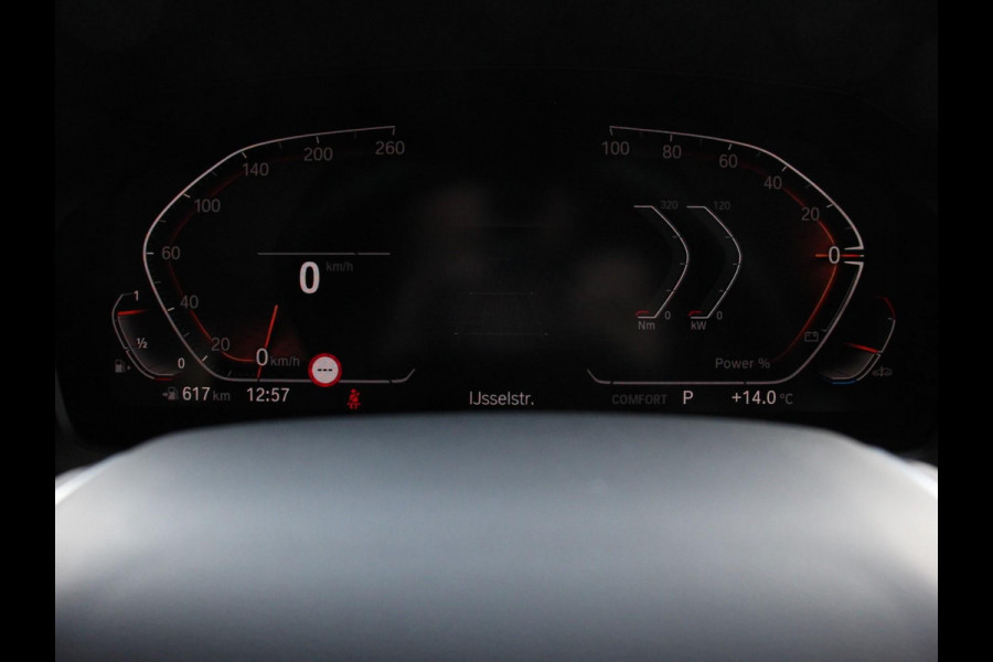 BMW 3 Serie Touring 318i High Executive Edition Demo ! Leder Navigatie Apple Carplay/Android Auto Camera Parkeersensoren Virtual Cockpit Stoelverwarming Cruise Control Ledverlichting Getinte ramen Climate Control BMW 3 Serie Touring 318i High Executive Edition Demo ! Leder Navigatie Apple Carplay/Android Auto Camera Parkeersensoren Virtual Cockpit Stoelverwarming Cruise Control Ledverlichting Getinte ramen Climate Control