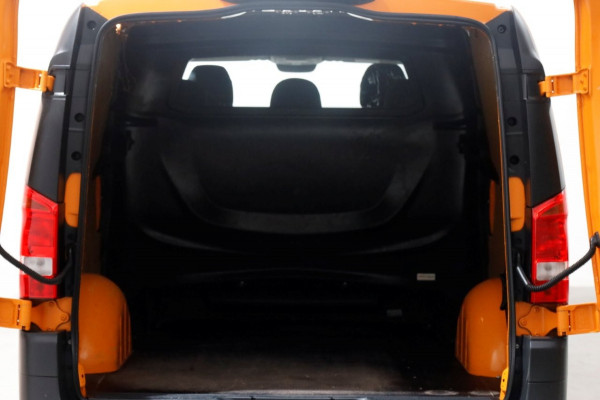 Mercedes-Benz Vito 110 CDI 102pk XL Extra Lang D.C. Comfort Airco/Cruise Control 07-2021 Mercedes-Benz Vito 110 CDI 102pk XL Extra Lang D.C. Comfort Airco/Cruise Control 07-2021