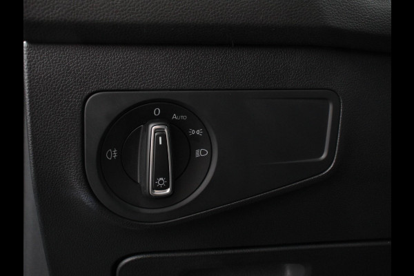 Volkswagen Tiguan Allspace 1.5 TSI DSG7 MOVE DEMO 7-Persoons Trekhaak Navigatie Apple Carplay/Android Auto Camera Parkeersensoren Adaptive Cruise Control  Winterpack Full LED Climate Control Volkswagen Tiguan Allspace 1.5 TSI DSG7 MOVE DEMO 7-Persoons Trekhaak Navigatie Apple Carplay/Android Auto Camera Parkeersensoren Adaptive Cruise Control  Winterpack Full LED Climate Control