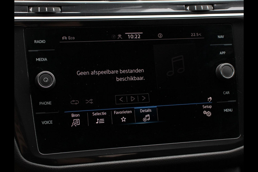 Volkswagen Tiguan Allspace 1.5 TSI DSG7 MOVE DEMO 7-Persoons Trekhaak Navigatie Apple Carplay/Android Auto Camera Parkeersensoren Adaptive Cruise Control  Winterpack Full LED Climate Control Volkswagen Tiguan Allspace 1.5 TSI DSG7 MOVE DEMO 7-Persoons Trekhaak Navigatie Apple Carplay/Android Auto Camera Parkeersensoren Adaptive Cruise Control  Winterpack Full LED Climate Control
