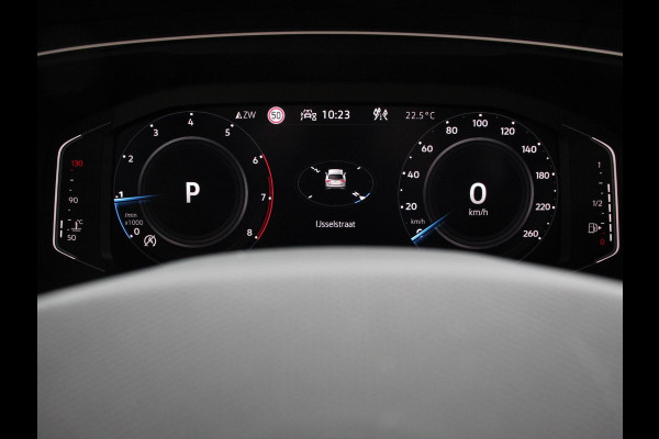 Volkswagen Tiguan Allspace 1.5 TSI DSG7 MOVE DEMO 7-Persoons Trekhaak Navigatie Apple Carplay/Android Auto Camera Parkeersensoren Adaptive Cruise Control  Winterpack Full LED Climate Control Volkswagen Tiguan Allspace 1.5 TSI DSG7 MOVE DEMO 7-Persoons Trekhaak Navigatie Apple Carplay/Android Auto Camera Parkeersensoren Adaptive Cruise Control  Winterpack Full LED Climate Control