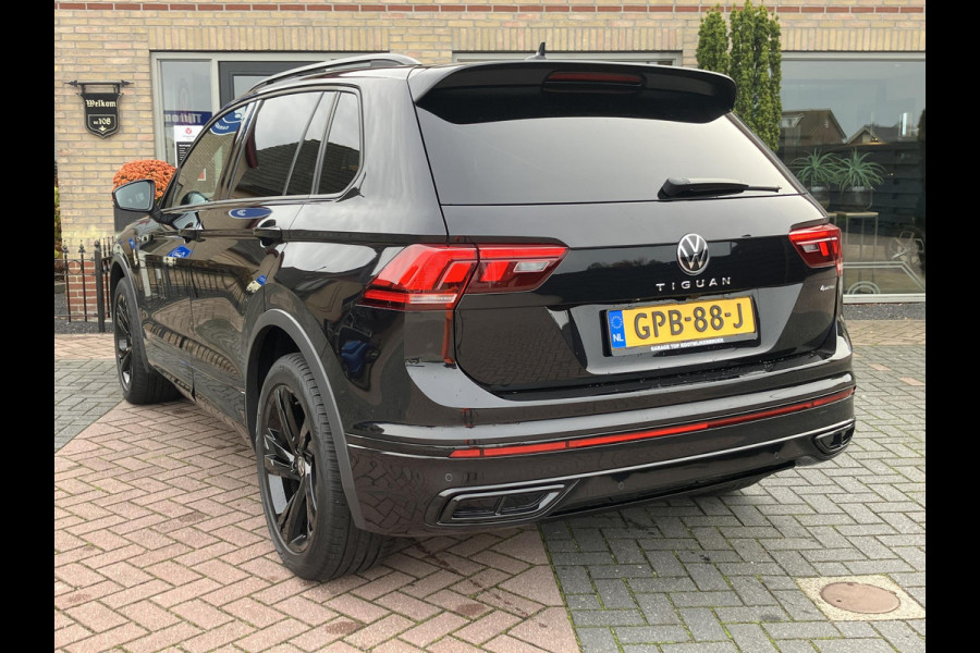Volkswagen Tiguan 2.0 TDI R-Line Business+ | Black Style | Trekhaak | LED | ACC Volkswagen Tiguan 2.0 TDI R-Line Business+ | Black Style | Trekhaak | LED | ACC