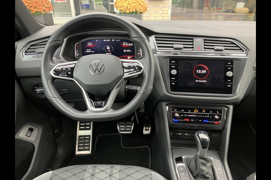 Volkswagen Tiguan 2.0 TDI R-Line Business+ | Black Style | Trekhaak | LED | ACC Volkswagen Tiguan 2.0 TDI R-Line Business+ | Black Style | Trekhaak | LED | ACC