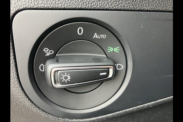 Volkswagen Tiguan 2.0 TDI R-Line Business+ | Black Style | Trekhaak | LED | ACC Volkswagen Tiguan 2.0 TDI R-Line Business+ | Black Style | Trekhaak | LED | ACC