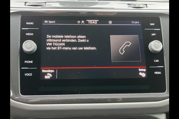 Volkswagen Tiguan 2.0 TDI R-Line Business+ | Black Style | Trekhaak | LED | ACC Volkswagen Tiguan 2.0 TDI R-Line Business+ | Black Style | Trekhaak | LED | ACC