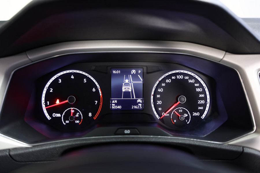 Volkswagen T-Roc Cabrio 1.5 TSI R-Line DSG NAVI PDC ACC Park+Side Ass. '21